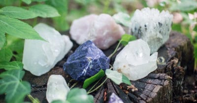 Piedras curativas, cristales y la ley de la atracción